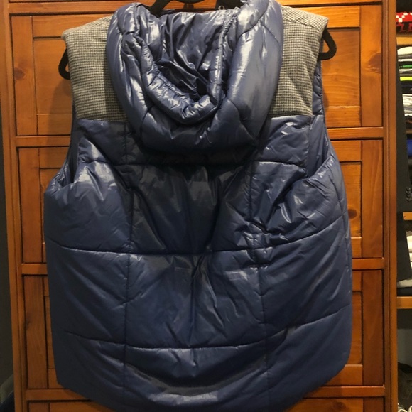 Slate and Stone Blue and Grey Puffer Vest - Picture 4 of 5